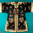 WOMAN'S QING DYNASTY EMBROIDERED COAT, CHINA, LATE 19TH C