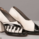 WHITE &amp; BLACK PIANO KEY PLATFORMS, BRAZIL, 1935-1942