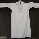 GENT'S WHITE LINEN NIGHTSHIRT, 1800-1830