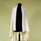 WHITE FINE WOOL SHAWL, MID 19th C