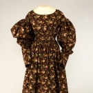 FLORAL ROLLER PRINTED COTTON DRESS, 1825-1835
