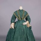 EMERALD GREEN SILK TAFFETA DAY DRESS, EARLY 1860s